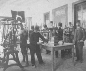 Türklerin Mutlaka Okuması Gereken 5 Kitap