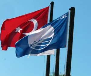 Mavi Bayrak Alan Arnavutköy Sahil Plajı