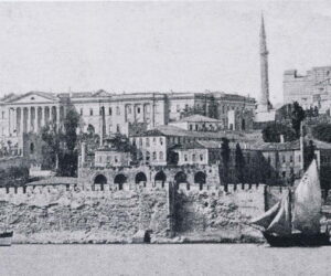 Türkiye’nin İlk Kütüphanesi