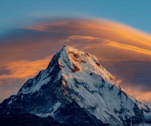 Everest Dağı Hakkında İlginç Bilgiler Ve Tarihi