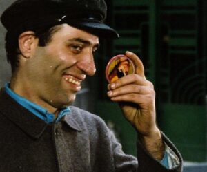 Kemal Sunal Kaç Filmde Oynadı? Usta Oyuncuya Vefa